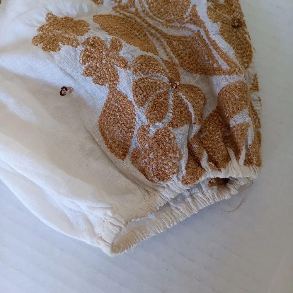 Anthropologie Smocked Top Women Size S White Gold Embroidered Puff Sleeve